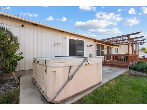 2269 NW Eucalyptus Drive Hermiston OR 97838