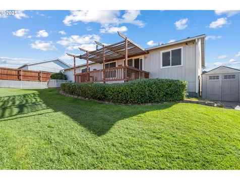 2269 NW Eucalyptus Drive Hermiston OR 97838