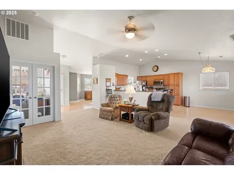 2269 NW Eucalyptus Drive Hermiston OR 97838