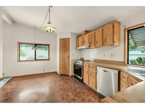100 SW 195th Avenue Beaverton OR 97006