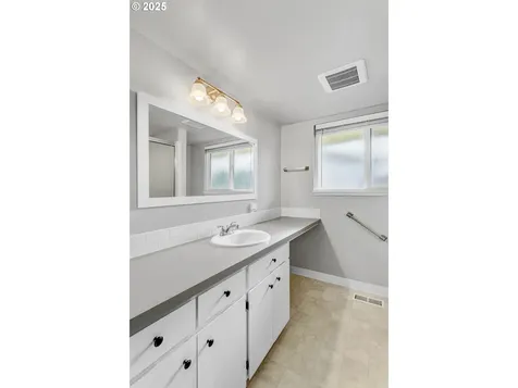 15420 SW Royalty Parkway Portland OR 97224