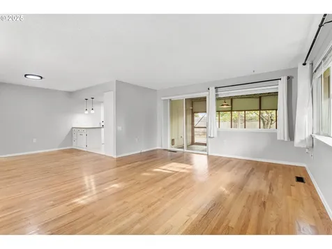 15420 SW Royalty Parkway Portland OR 97224