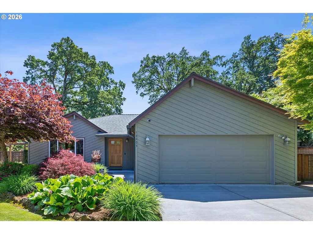 18205 Stonewood Drive Gladstone OR 97027