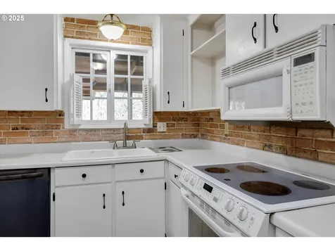 1480 Short Street West Linn OR 97068