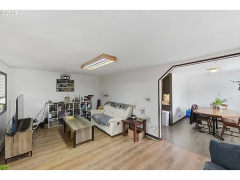 1955 Maple Street North Bend OR 97459
