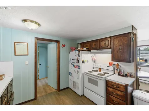 1955 Maple Street North Bend OR 97459