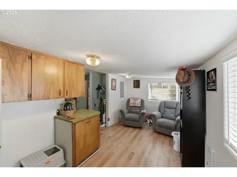 1955 Maple Street North Bend OR 97459
