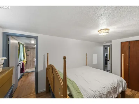 1955 Maple Street North Bend OR 97459