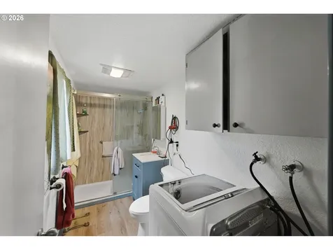 1955 Maple Street North Bend OR 97459