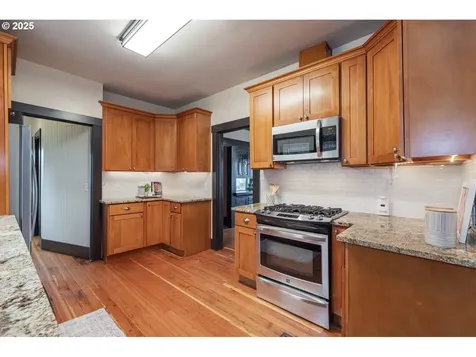 1171 NE 72nd Avenue Portland OR 97213