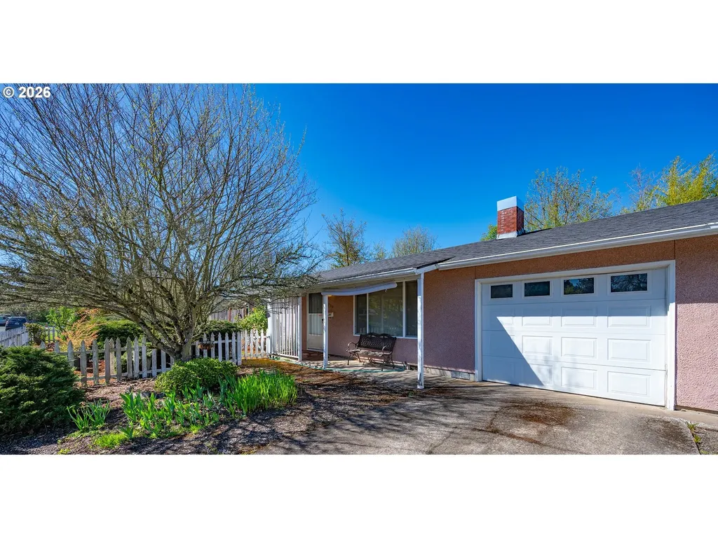 2190 Pierce Street Eugene OR 97405