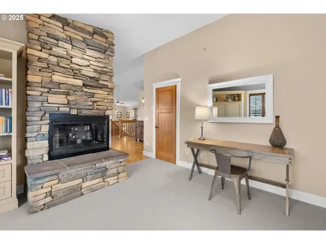 131 W Nebesna Street Cannon Beach OR 97110