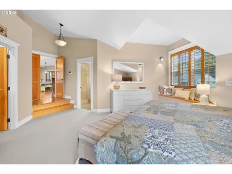 131 W Nebesna Street Cannon Beach OR 97110