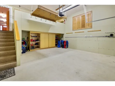 131 W Nebesna Street Cannon Beach OR 97110