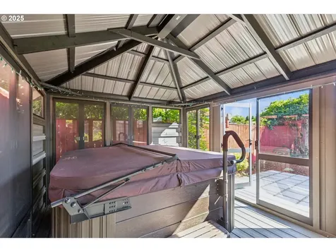 9935 SW Kable Street Portland OR 97224