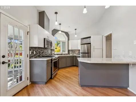 9935 SW Kable Street Portland OR 97224