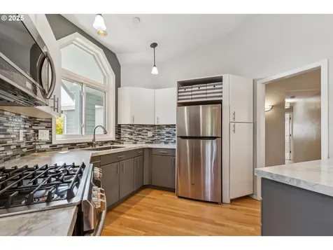 9935 SW Kable Street Portland OR 97224