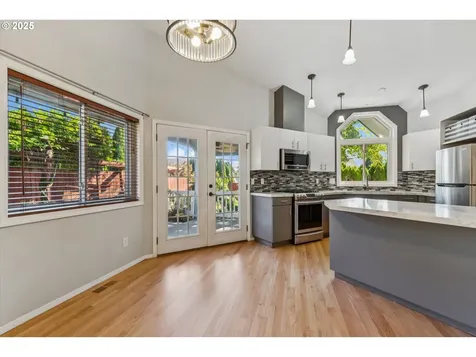 9935 SW Kable Street Portland OR 97224