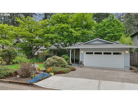 17500 Hill Way Lake Oswego OR 97035