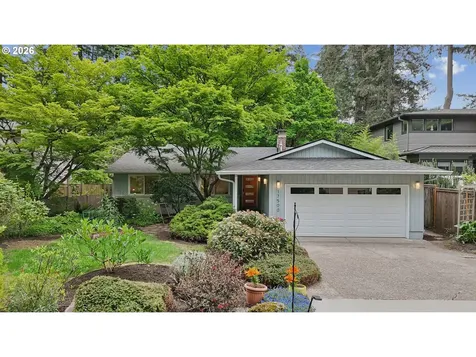 17500 Hill Way Lake Oswego OR 97035