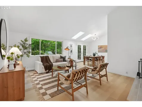 17500 Hill Way Lake Oswego OR 97035