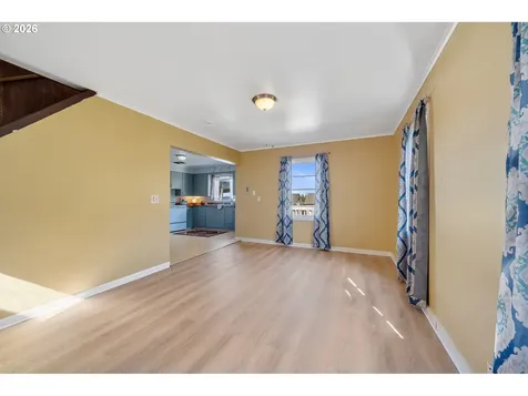 301 Alameda Avenue Astoria OR 97103