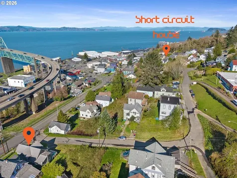 301 Alameda Avenue Astoria OR 97103