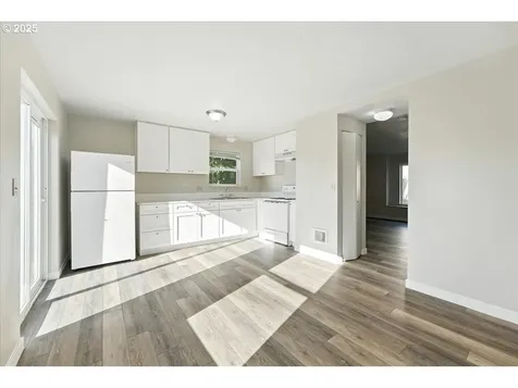 4670 SW Southview Terrace Beaverton OR 97078