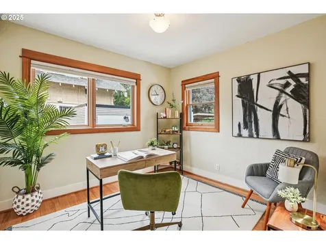 3606 SE Woodward Street Portland OR 97202