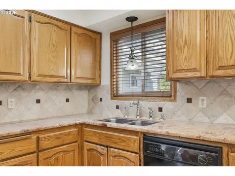 349 Greenfield Avenue Eugene OR 97404