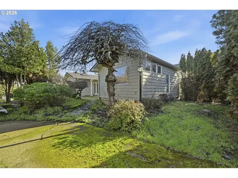 349 Greenfield Avenue Eugene OR 97404