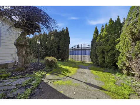 349 Greenfield Avenue Eugene OR 97404