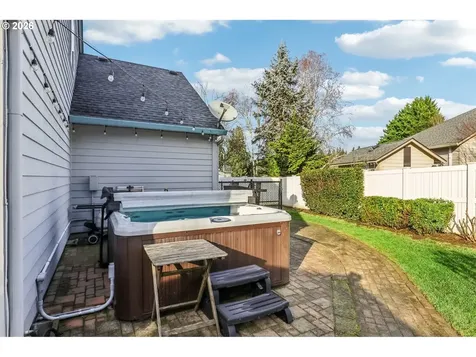 4307 NE 142nd Street Vancouver WA 98686