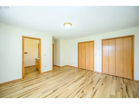 824 NE Ashby Court Mcminnville OR 97128