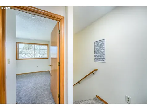 824 NE Ashby Court Mcminnville OR 97128