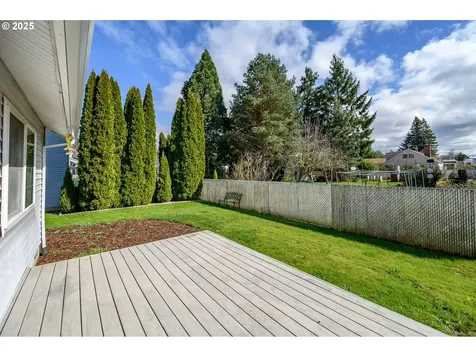 824 NE Ashby Court Mcminnville OR 97128