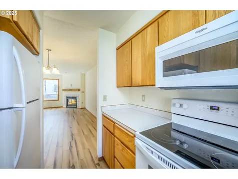 824 NE Ashby Court Mcminnville OR 97128