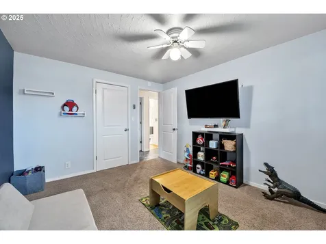 848 Kelly Lane Eugene OR 97404