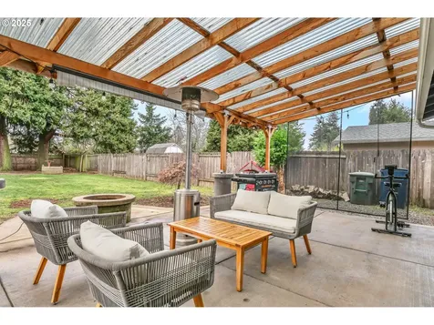 848 Kelly Lane Eugene OR 97404