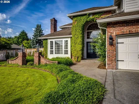 6029 NW El Rey Drive Camas WA 98607