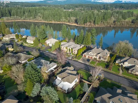 6029 NW El Rey Drive Camas WA 98607