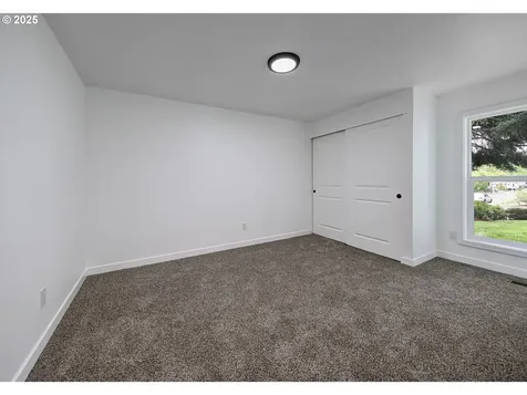 2320 SW 205th Place Beaverton OR 97003