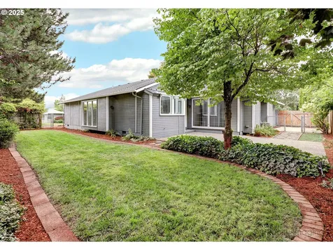 2320 SW 205th Place Beaverton OR 97003