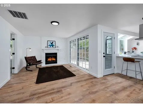 2320 SW 205th Place Beaverton OR 97003
