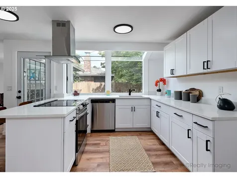 2320 SW 205th Place Beaverton OR 97003