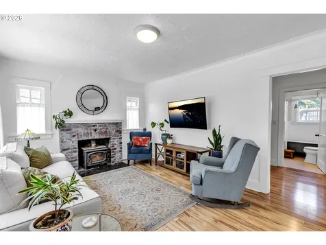 2219 SW 6th Avenue Camas WA 98607