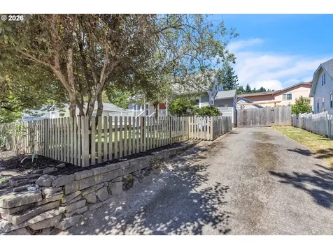 2219 SW 6th Avenue Camas WA 98607