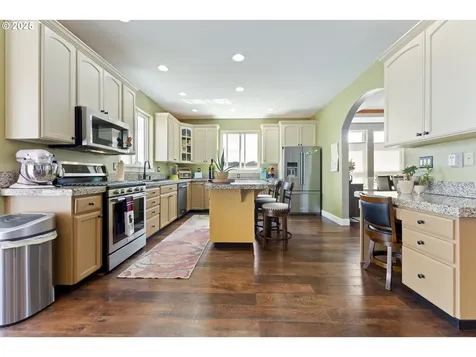 7418 SE 157th Avenue Portland OR 97236