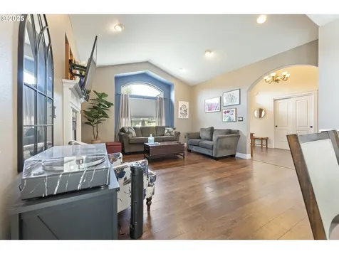 7418 SE 157th Avenue Portland OR 97236
