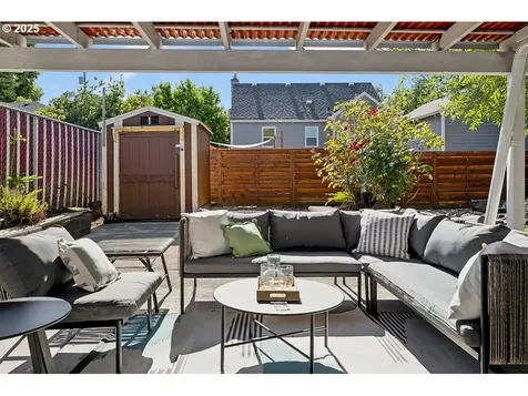 4421 NE 79th Avenue Portland OR 97218